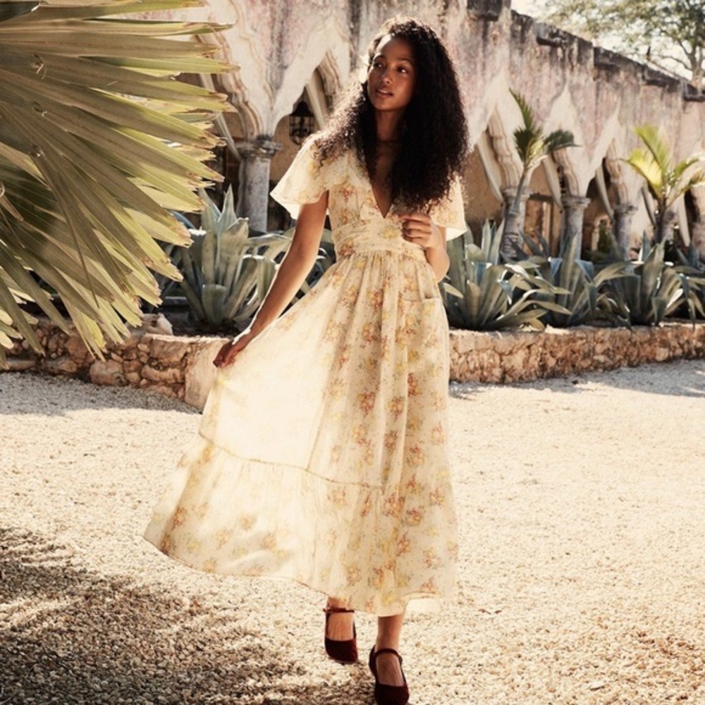 Doen Tarragon Dress Size S in lemon bouquet print!